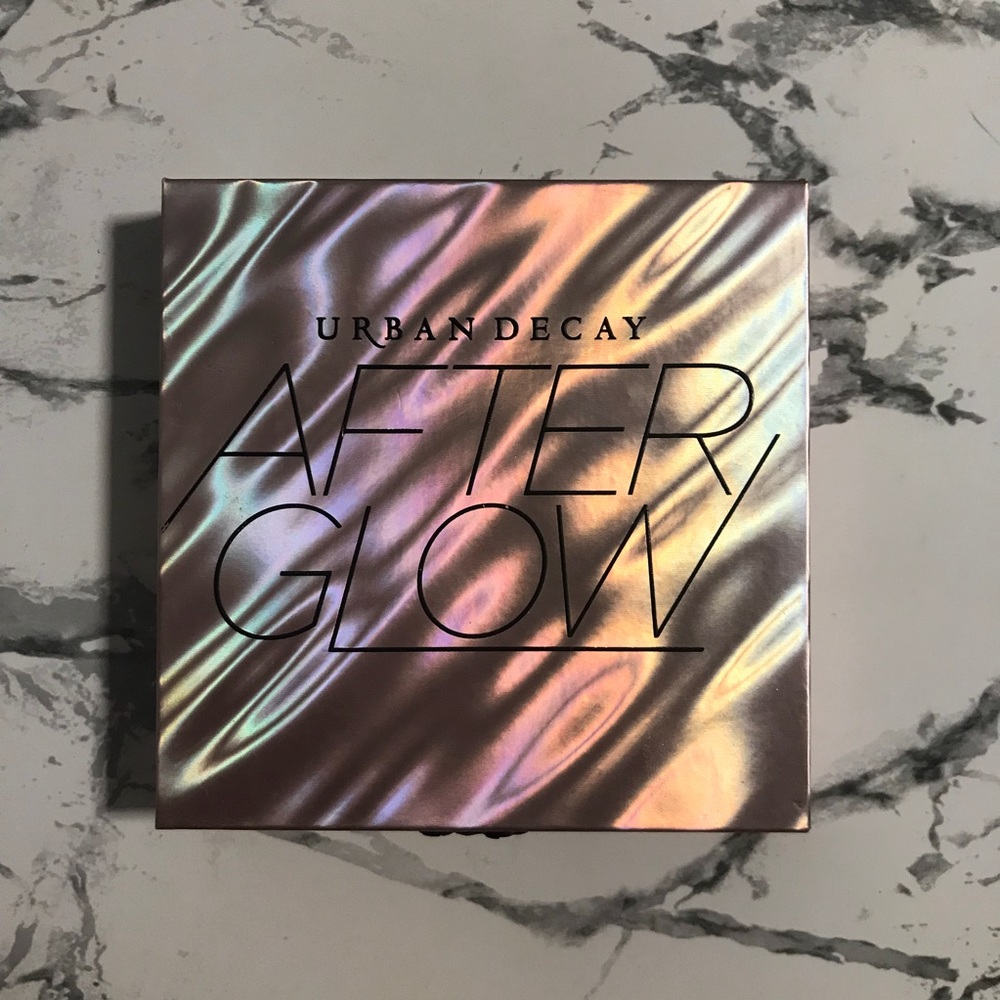 Urban Decay After Glow Pallette